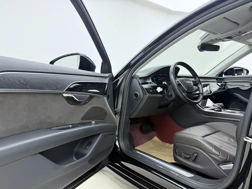 Audi A8 2019