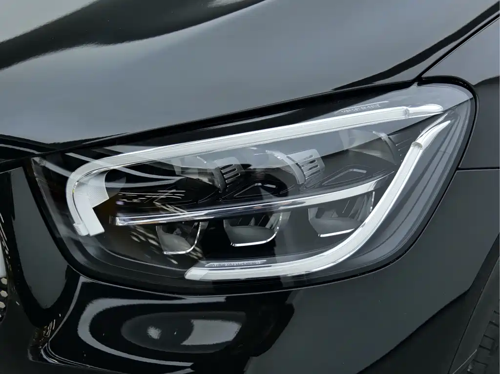 Mercedes-Benz GLC 2019 — фото 11