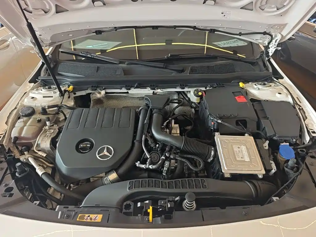 Mercedes-Benz A-Class 2022 — фото 20