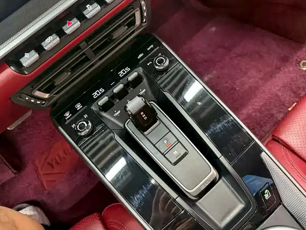 Porsche 911 2020