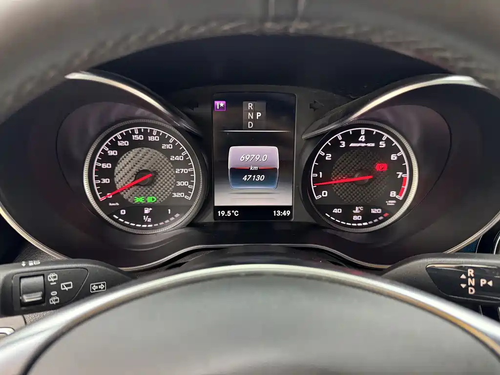 Mercedes-Benz GLC AMG 2020 — фото 17