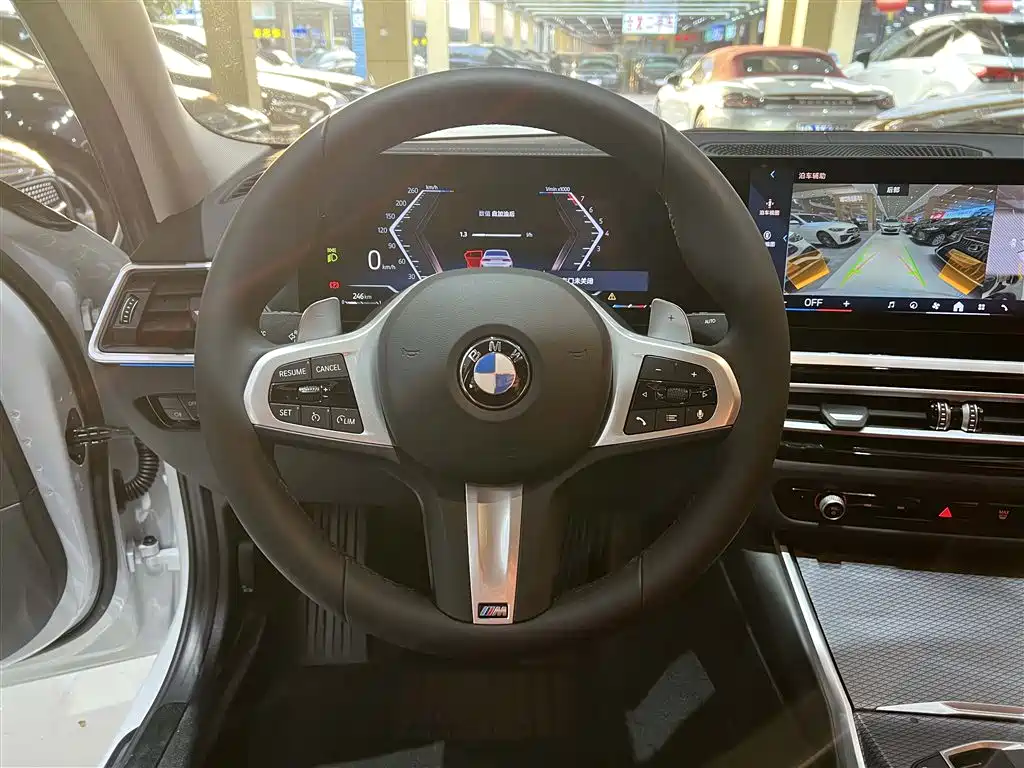 BMW 3 Series 2024 — фото 14