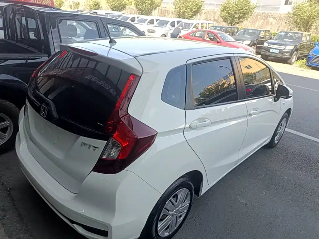 Honda Fit 2019 — фото 7