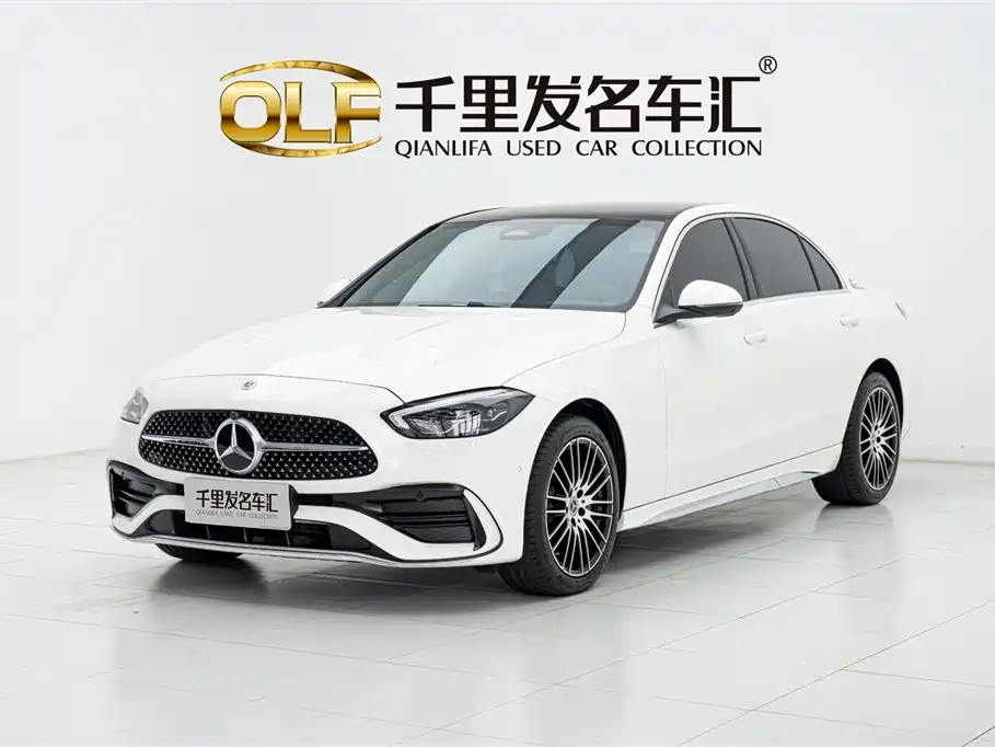 Mercedes-Benz C-Class 2025 — фото 1