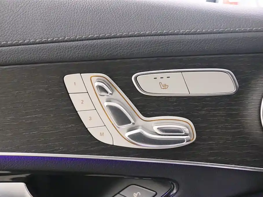 Mercedes-Benz GLC Coupe 2020 — фото 14