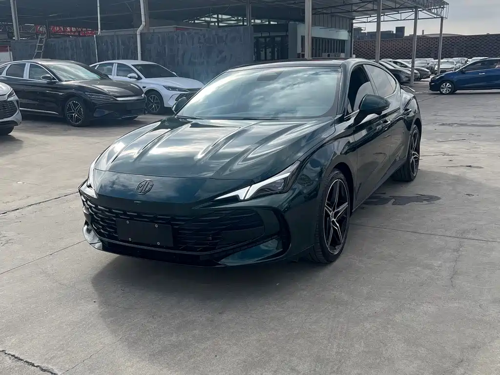MG MG7 2025