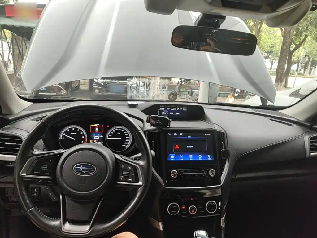 Subaru Forester 2020 — фото 10