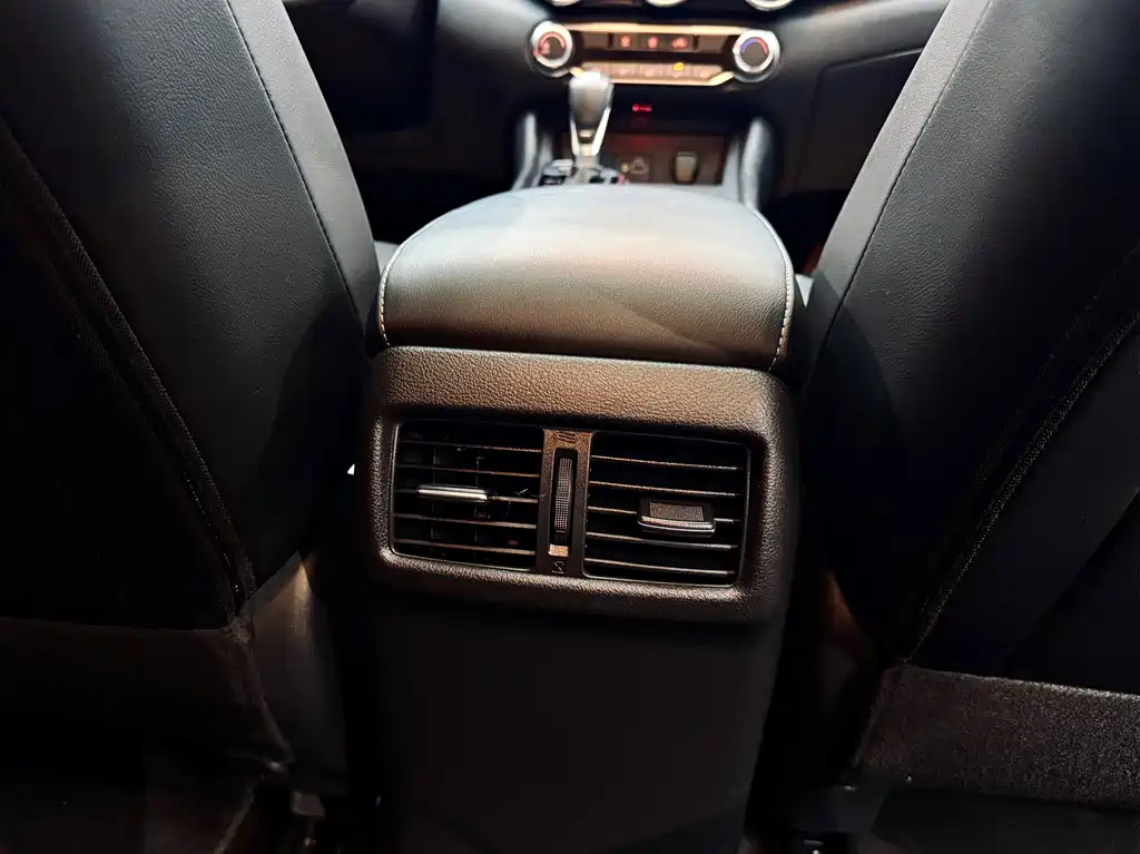 Nissan Sylphy 2020 — фото 27