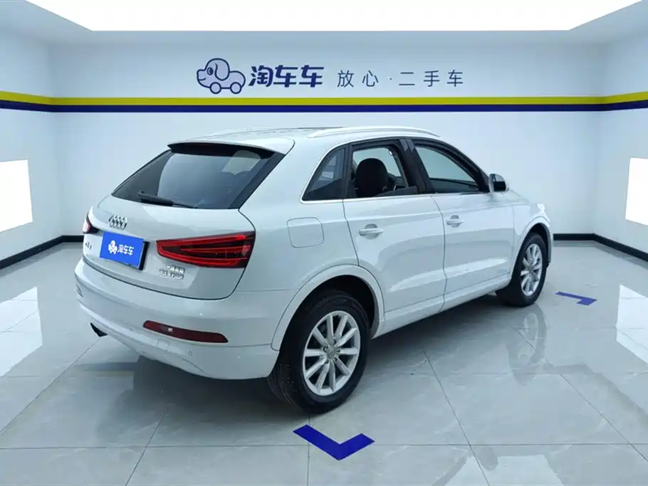 Audi Q3 2014