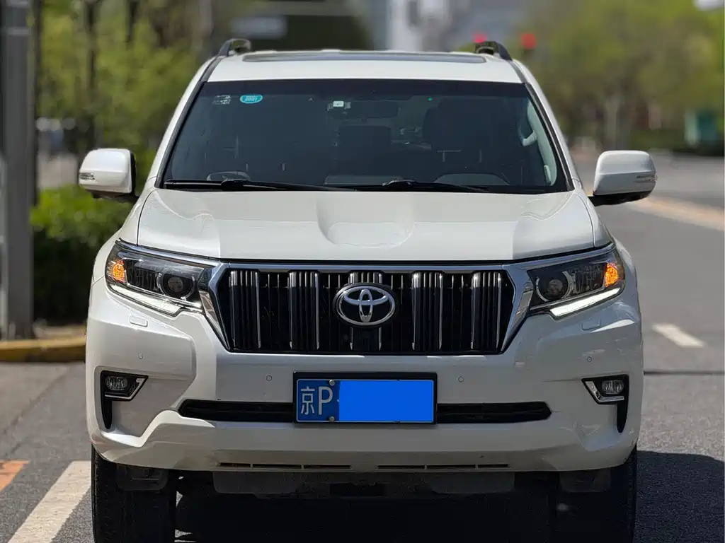 Toyota Prado 2018 — фото 2