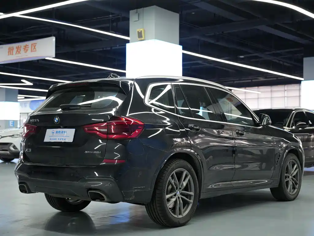 BMW X3 2020 — фото 20