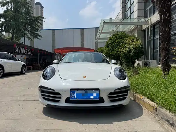 Porsche 911 2016