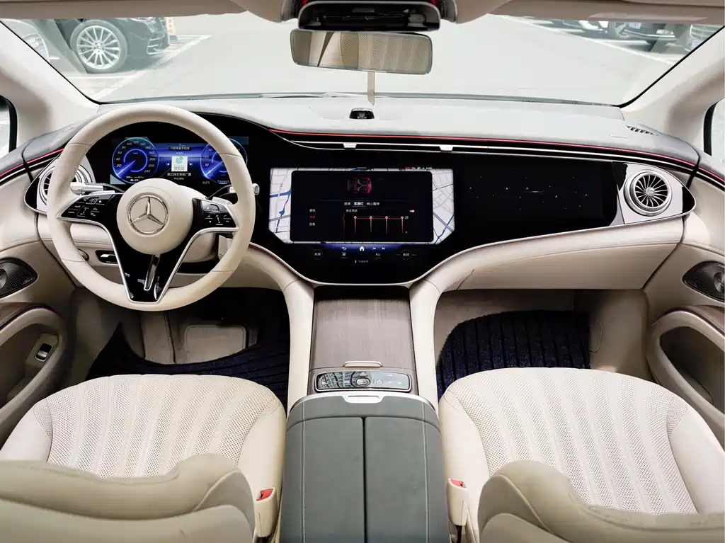 Mercedes-Benz EQS 2024 — фото 18
