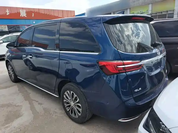 Buick GL8 2023