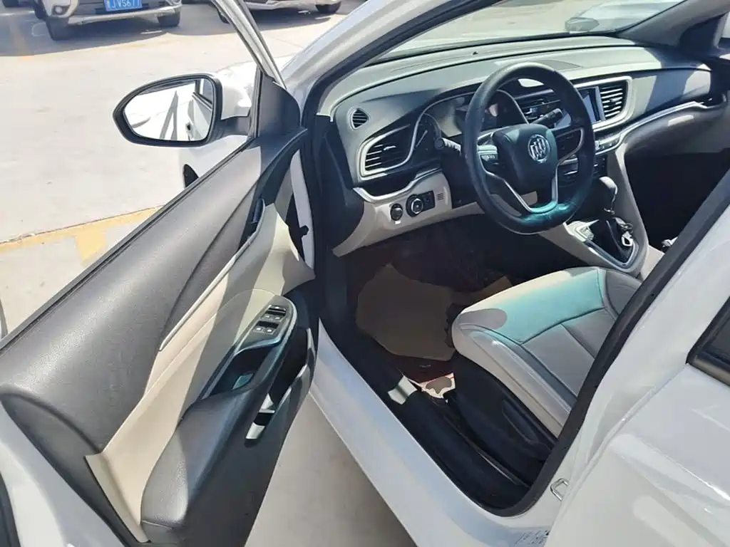 Buick Excelle 2020 — фото 16