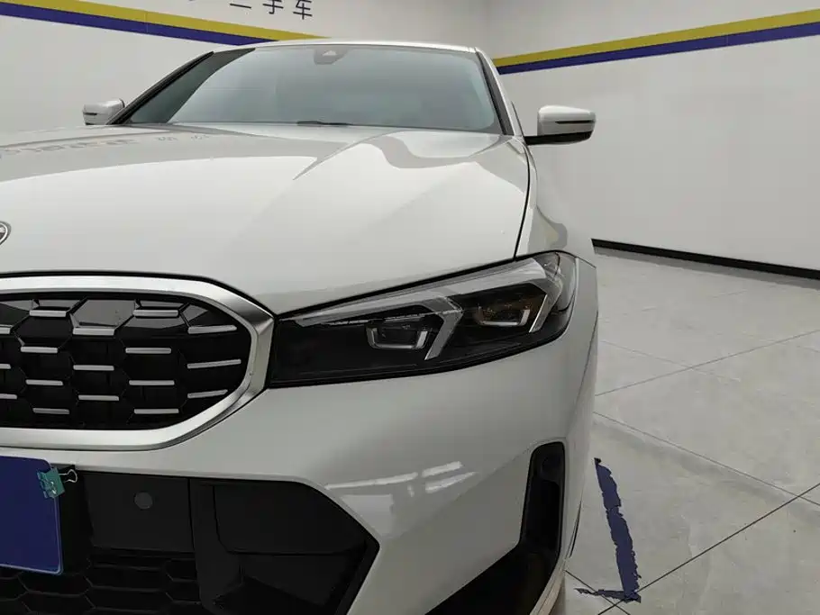 BMW 3 Series 2024