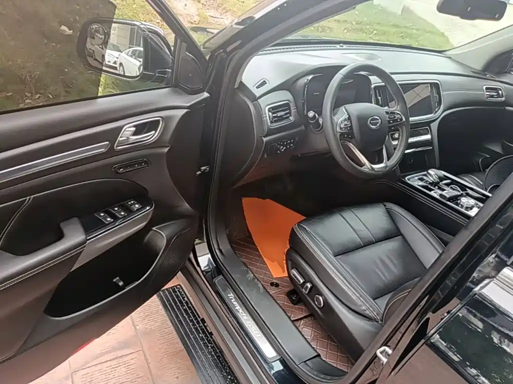 GAC Motor Trumpchi GS8 2020 — фото 16