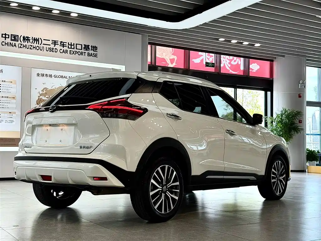 Nissan Kicks 2023 — фото 7