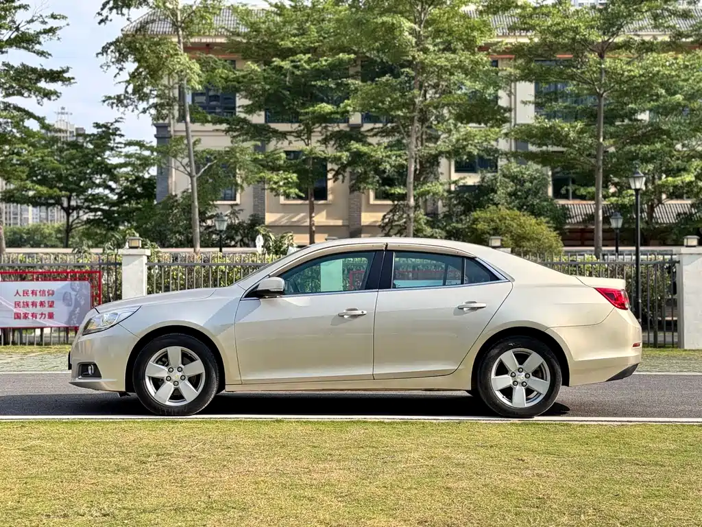 Chevrolet Malibu 2015 — фото 4