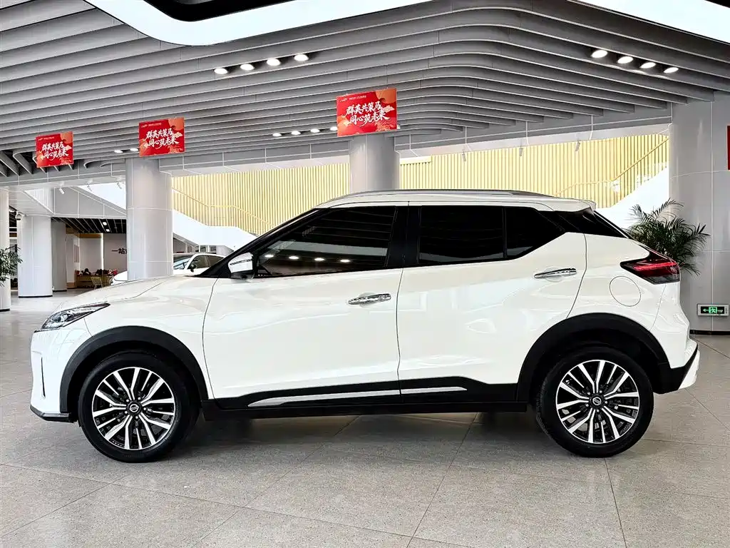 Nissan Kicks 2023 — фото 4