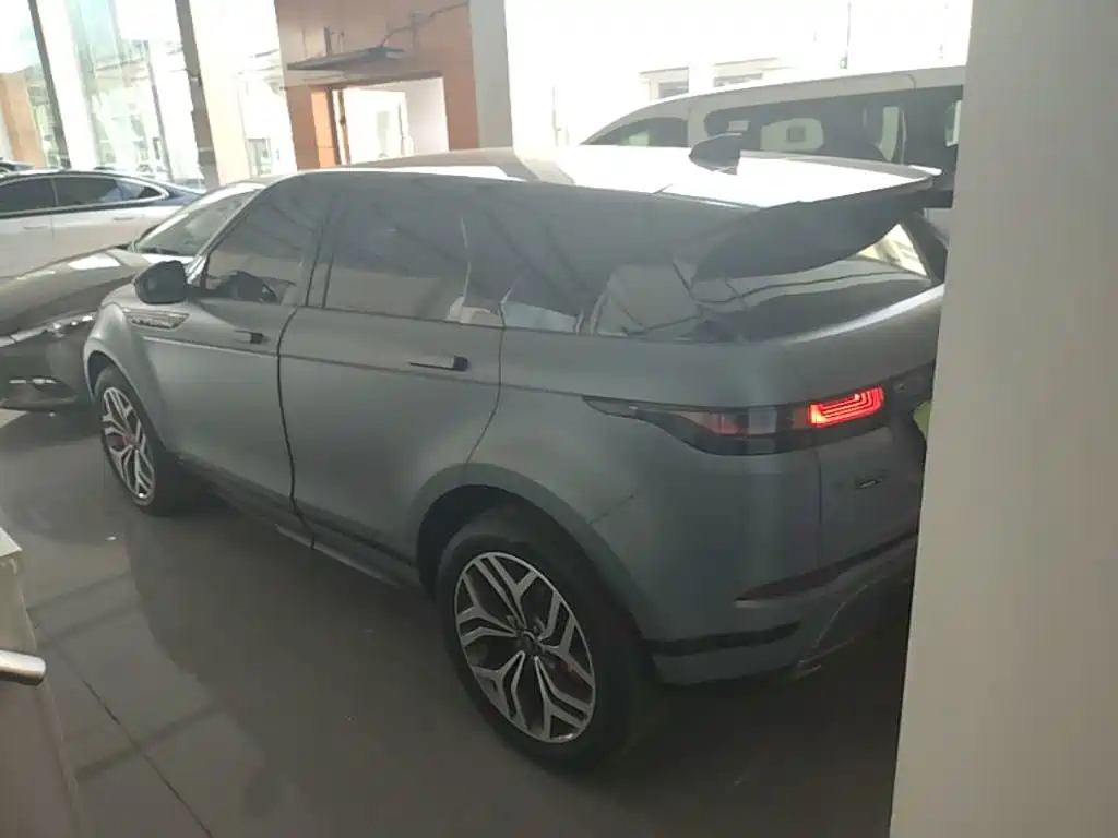 Land Rover Evoque 2020 — фото 5