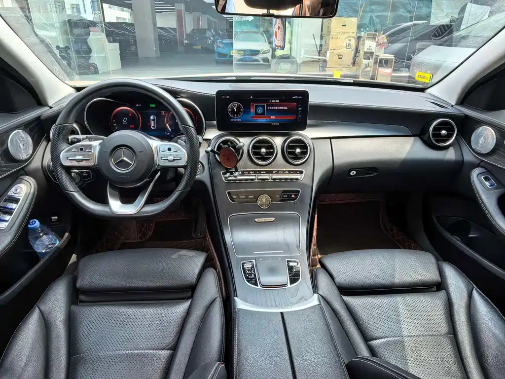 Mercedes-Benz C-Class 2020 — фото 7