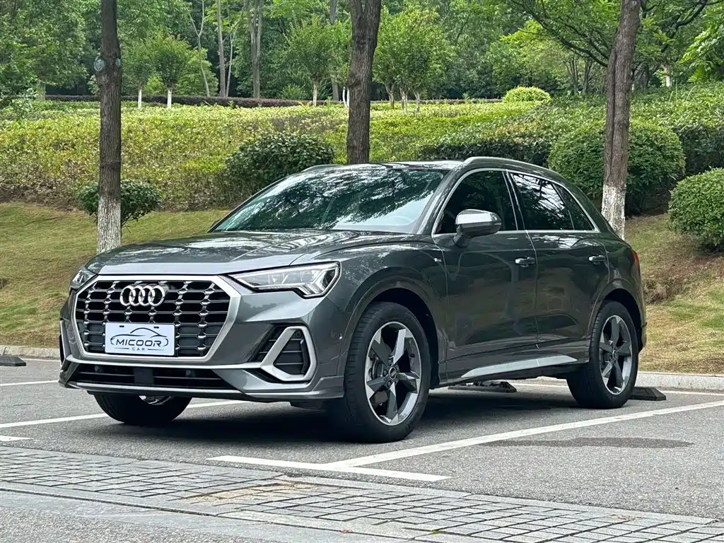 Audi Q3 2022