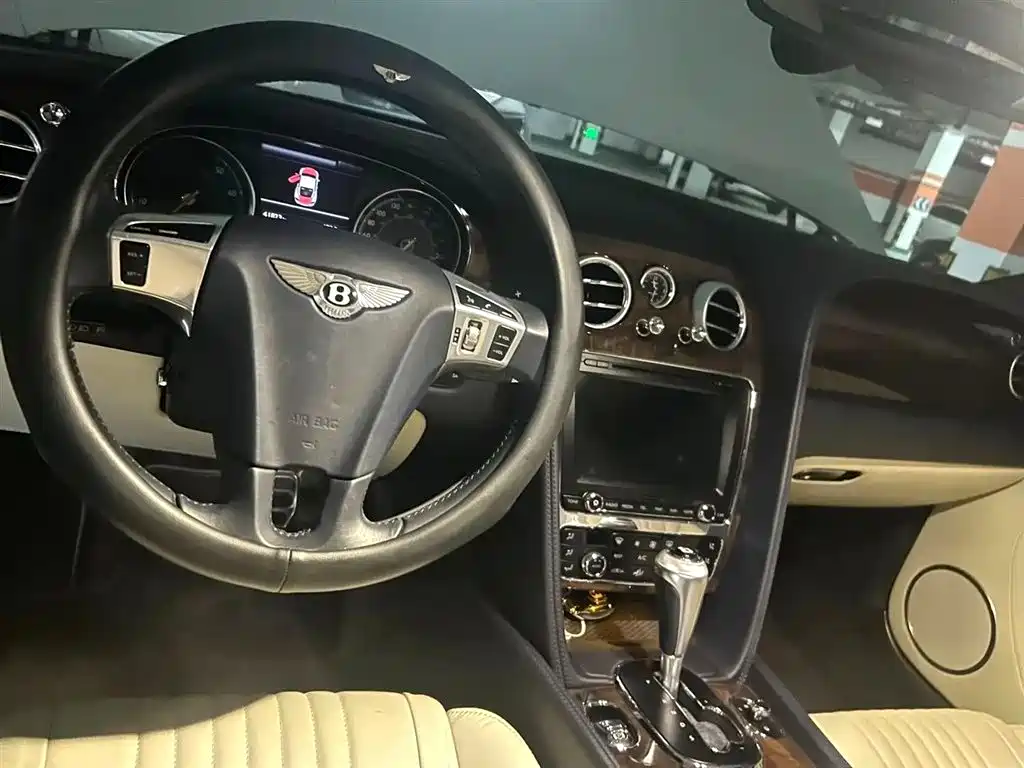 Bentley Continental 2017