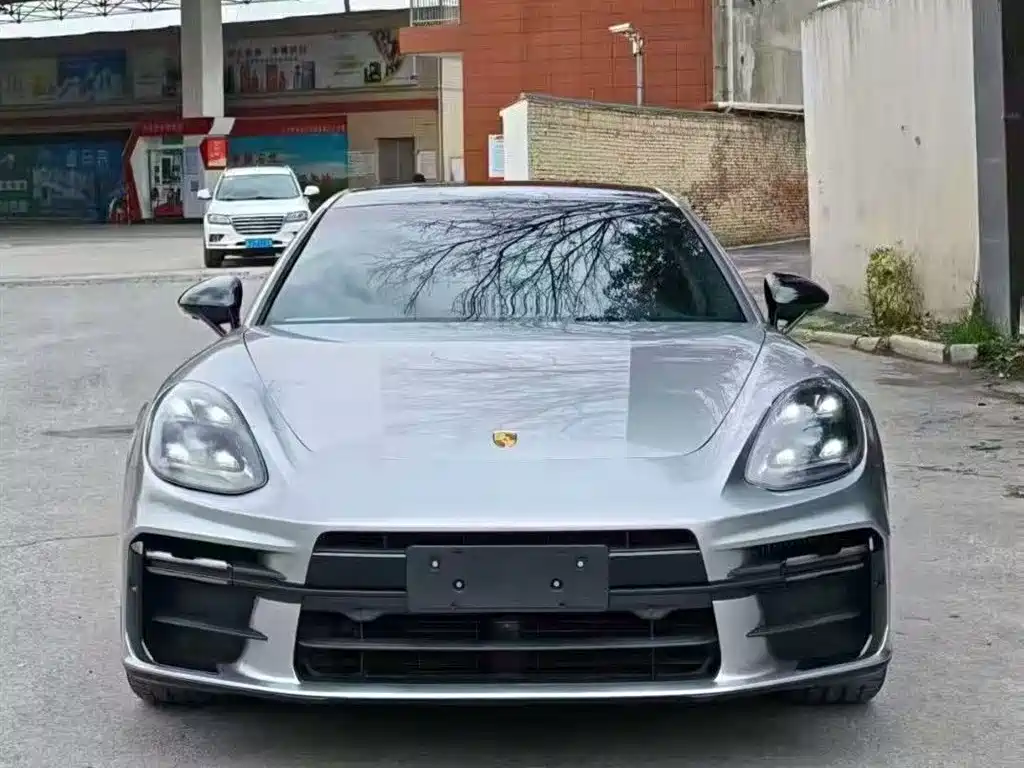 Porsche Panamera 2019 — фото 2