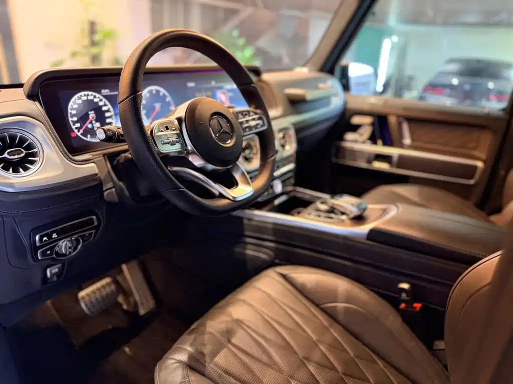 Mercedes-Benz G-Class 2023 — фото 20