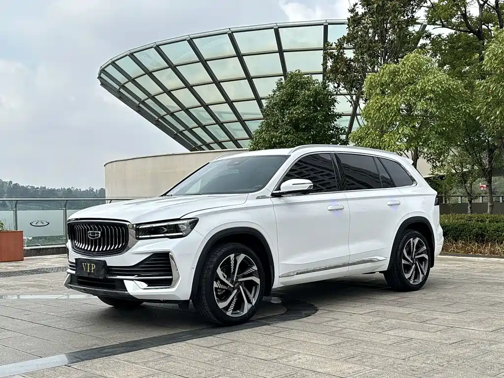 Geely Xingyue L 2023 — фото 1