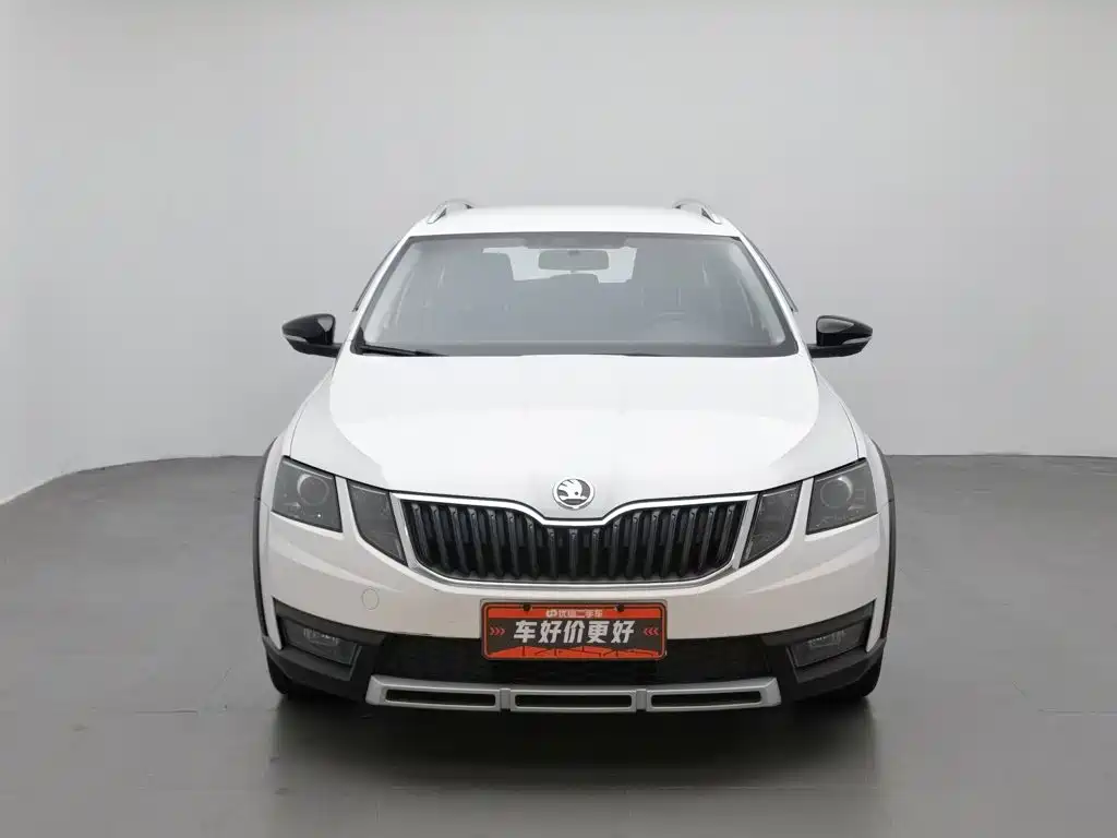 Skoda Octavia 2018 — фото 3