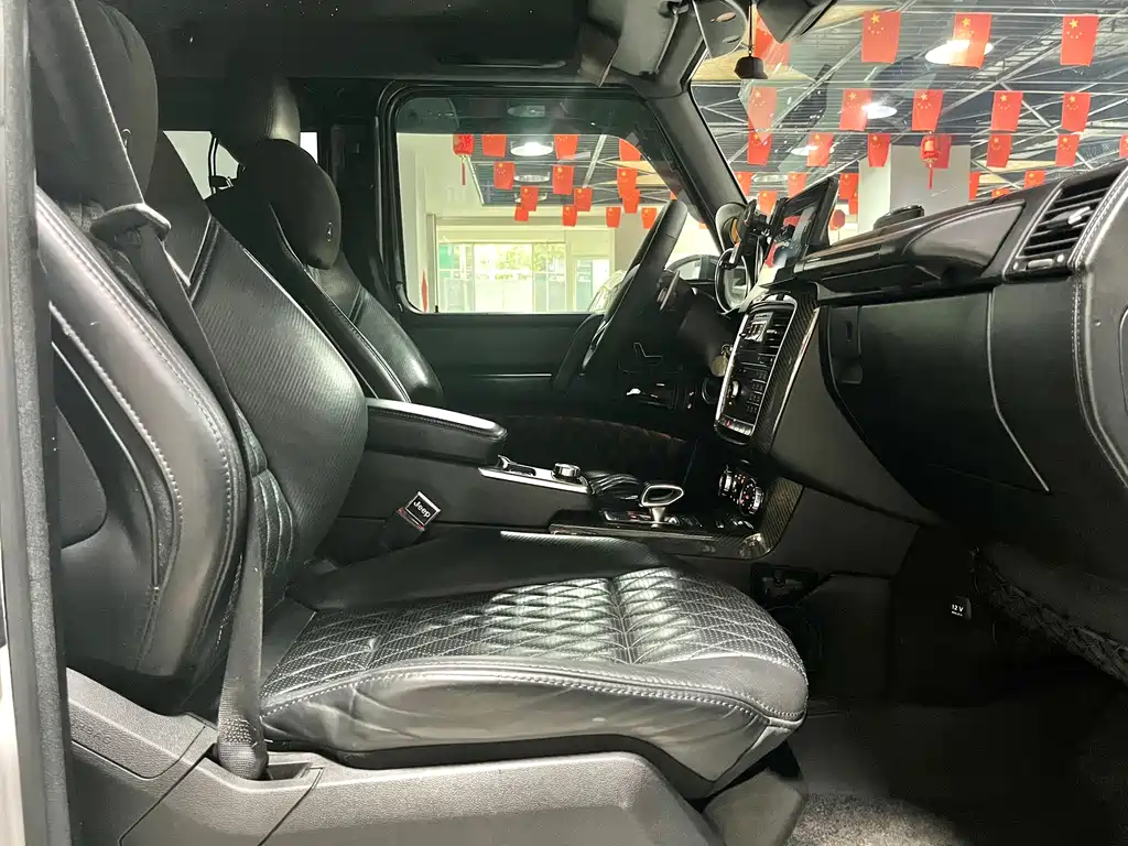 Mercedes-Benz G-Class AMG 2018 — фото 12