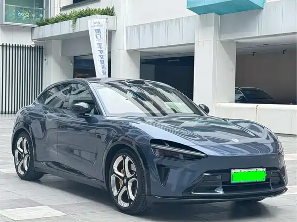 Xiaomi YU7 2025