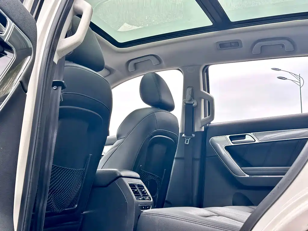 Haval H6 Coupe 2015 — фото 33