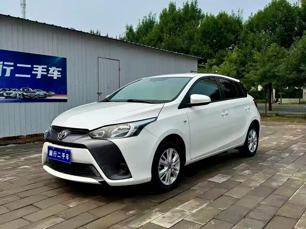 Toyota Yaris L 2019