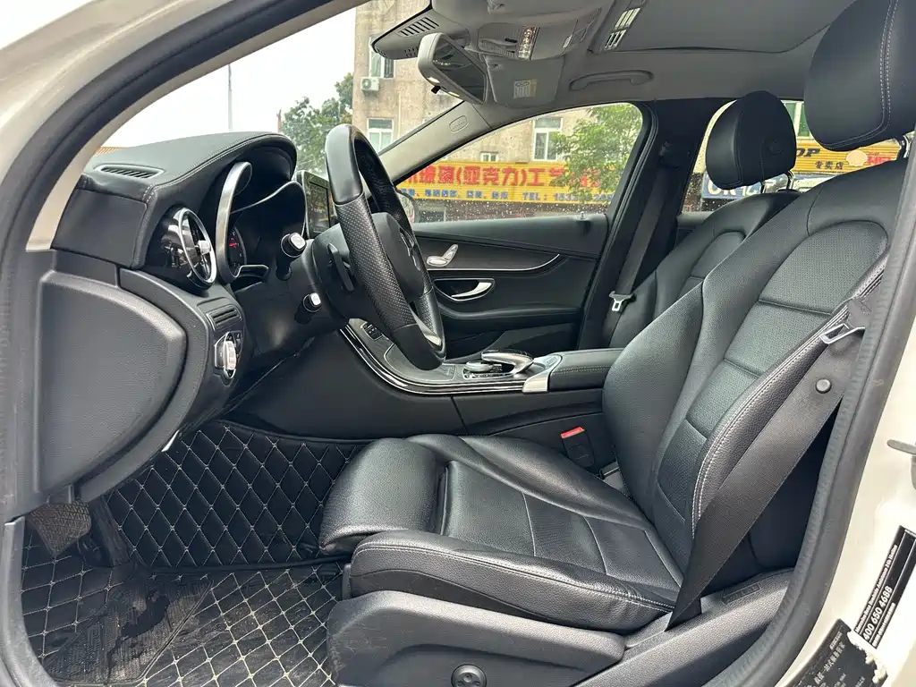 Mercedes-Benz C-Class 2015