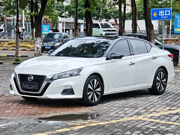 Nissan Teana 2021