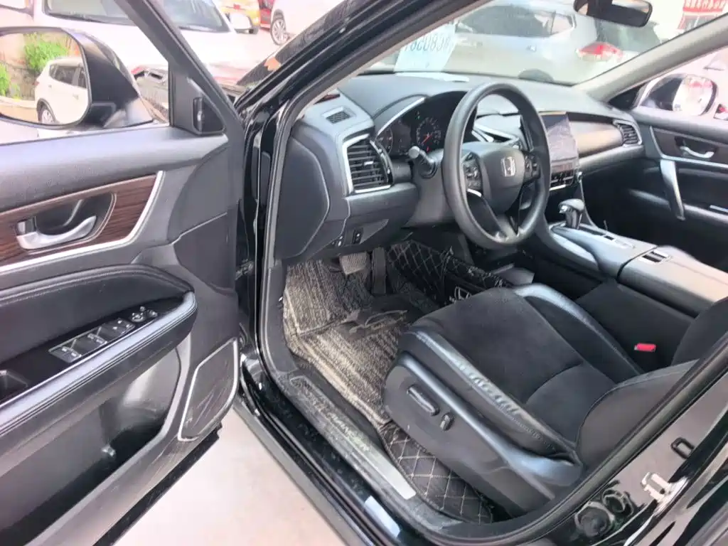 Honda Avancier 2018 — фото 16