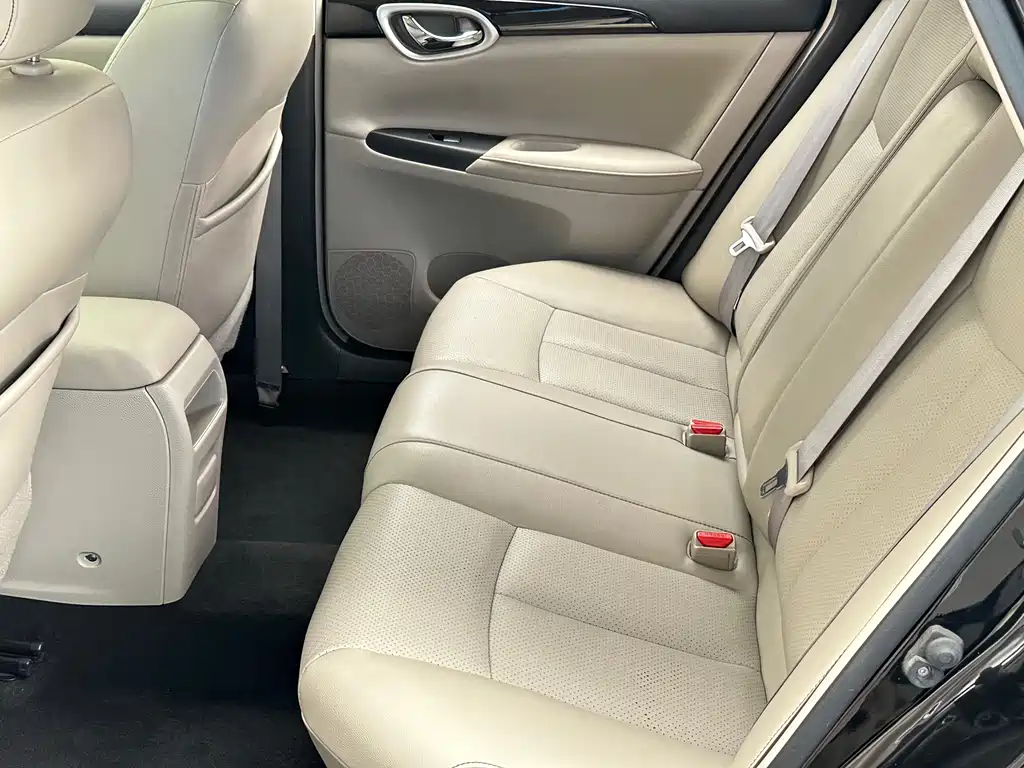 Nissan Sylphy 2017 — фото 12