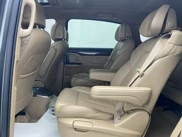 Buick GL8 2017