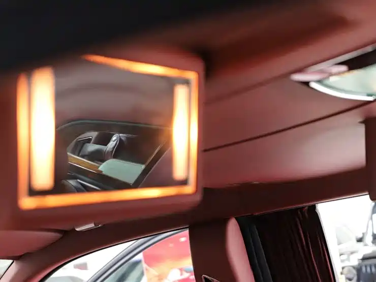 Rolls-Royce Phantom 2012 — фото 26