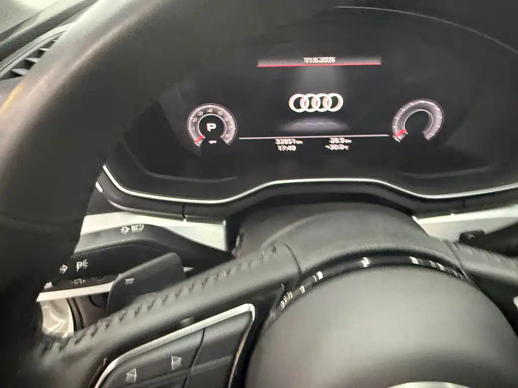 Audi A4L 2020 — фото 12