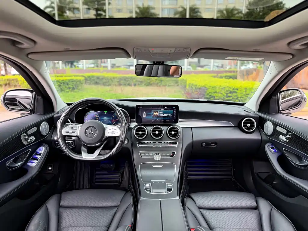 Mercedes-Benz C-Class 2022 — фото 15