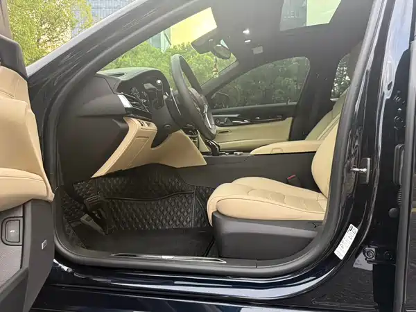 Cadillac CT6 2023