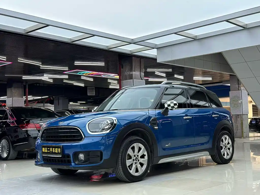 MINI Countryman 2019 — фото 2