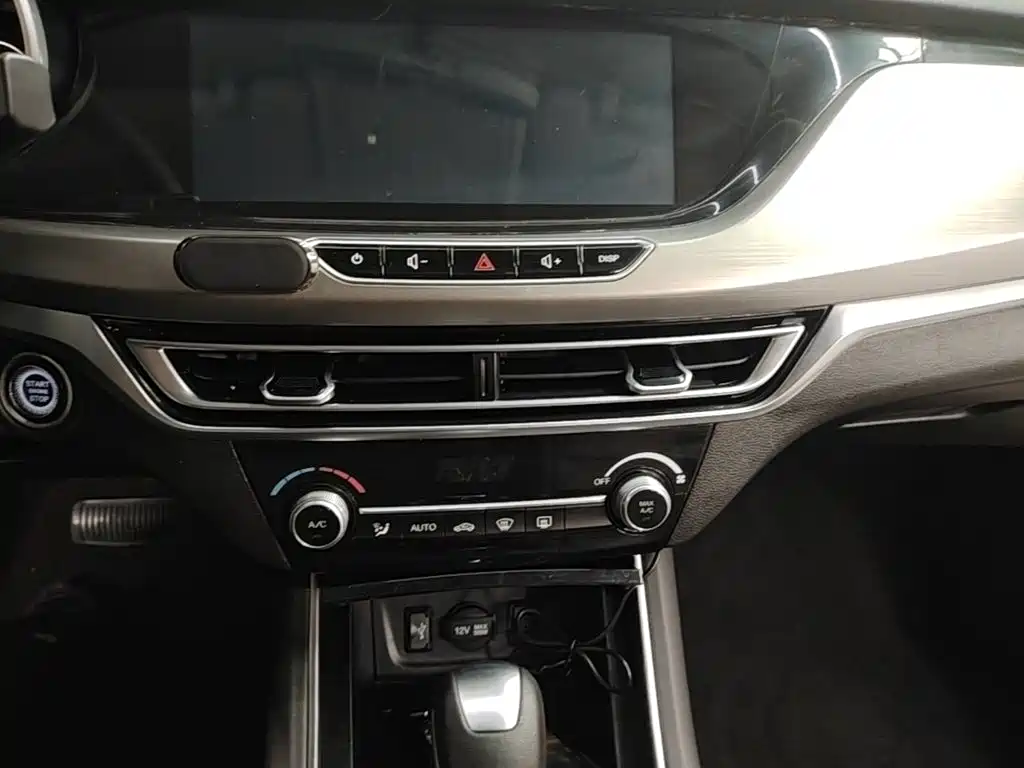 Changan Eado 2019 — фото 13