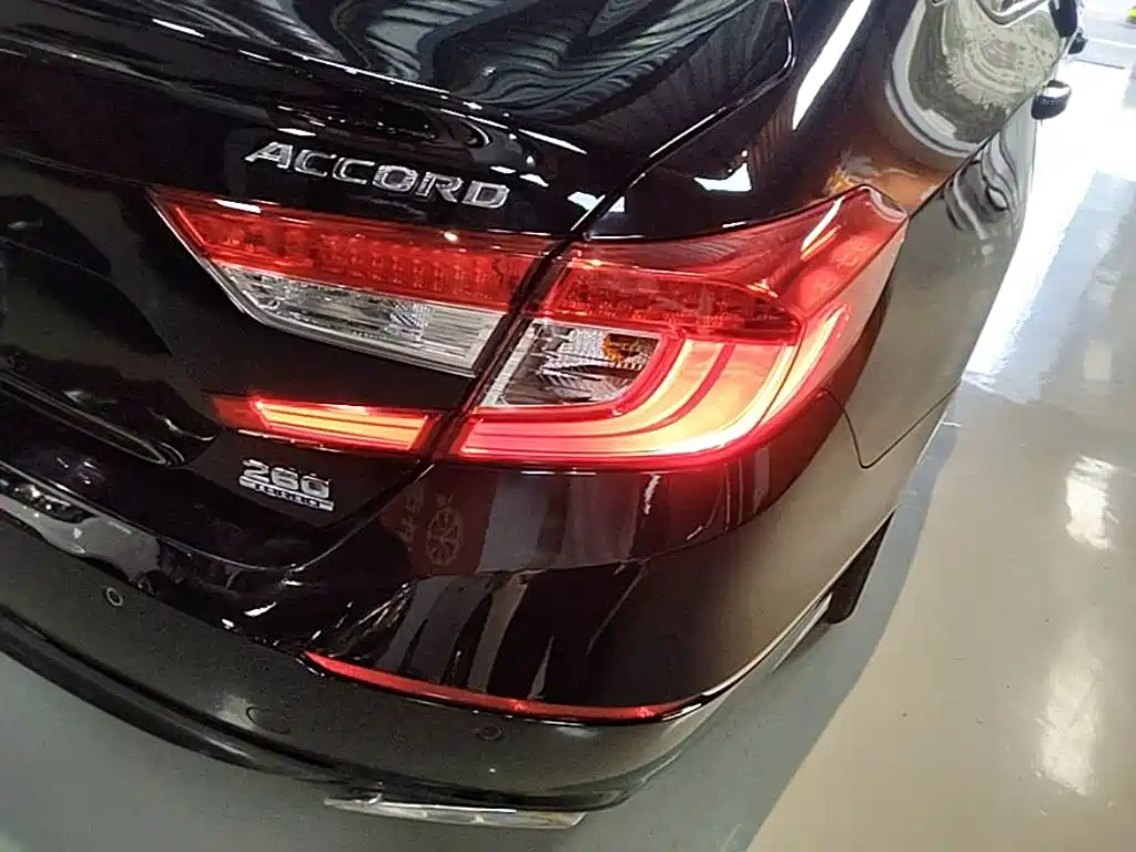 Honda Accord 2021 — фото 8