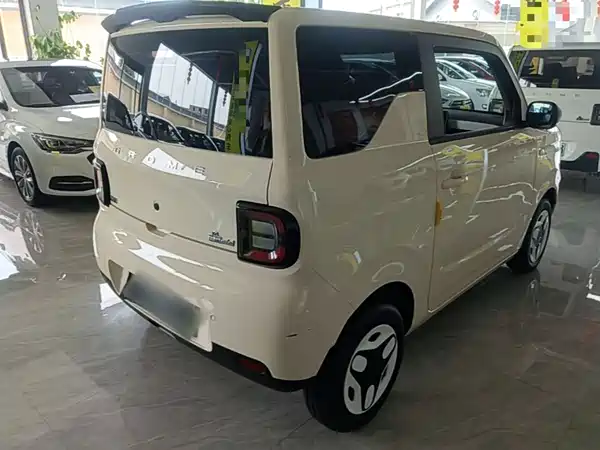 Geely Galaxy Panda 2025