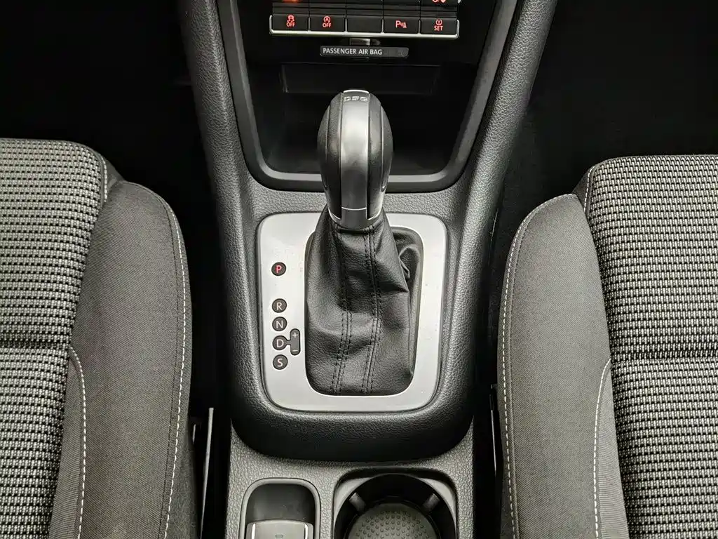 Volkswagen Sharan 2018 — фото 13